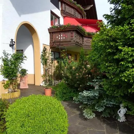 Haus Schwaerzler - Saentisblick